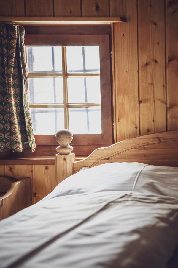 Davoser Huesli By Mountain Hotels Exteriör bild